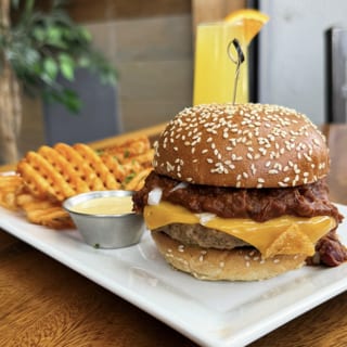 Chili Cheese Burger